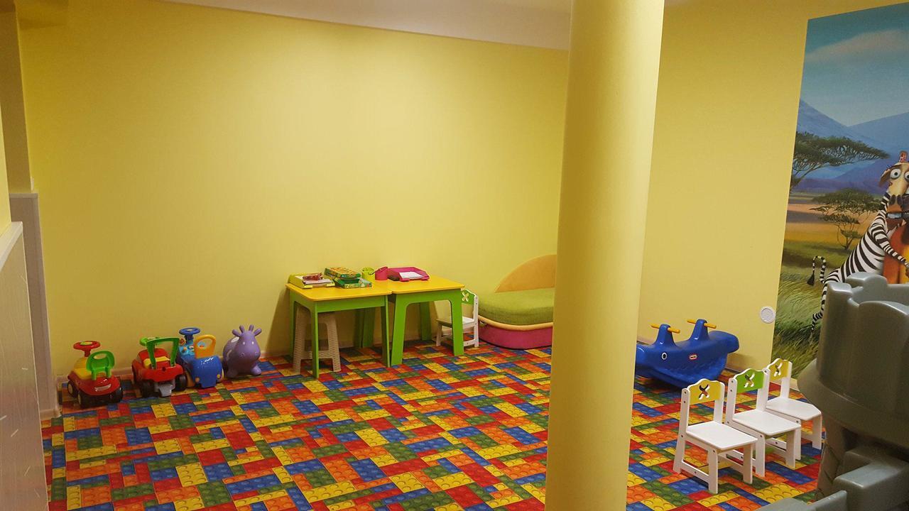 Dw Airen Hotel Trzesacz Bagian luar foto
