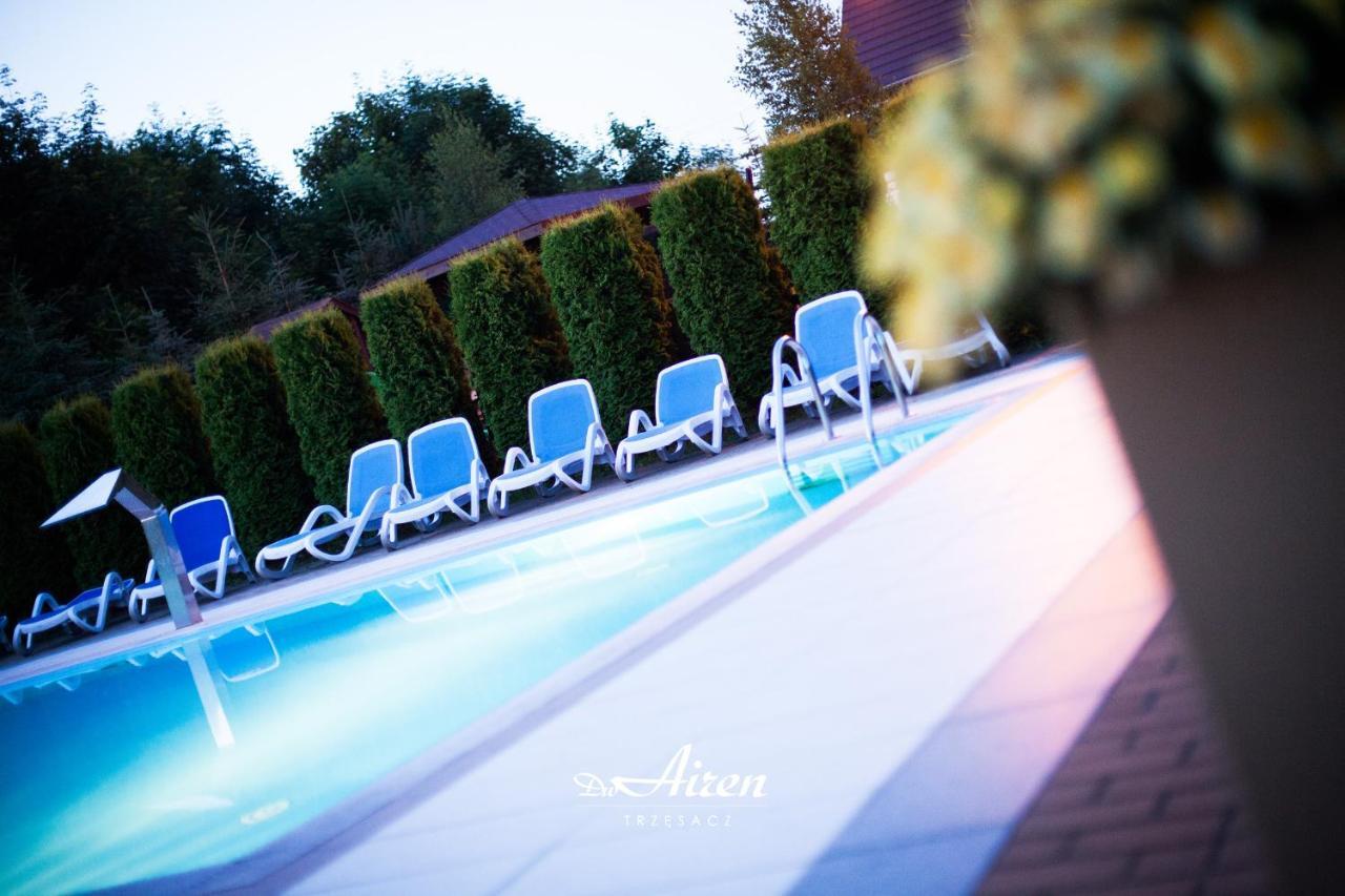 Dw Airen Hotel Trzesacz Bagian luar foto