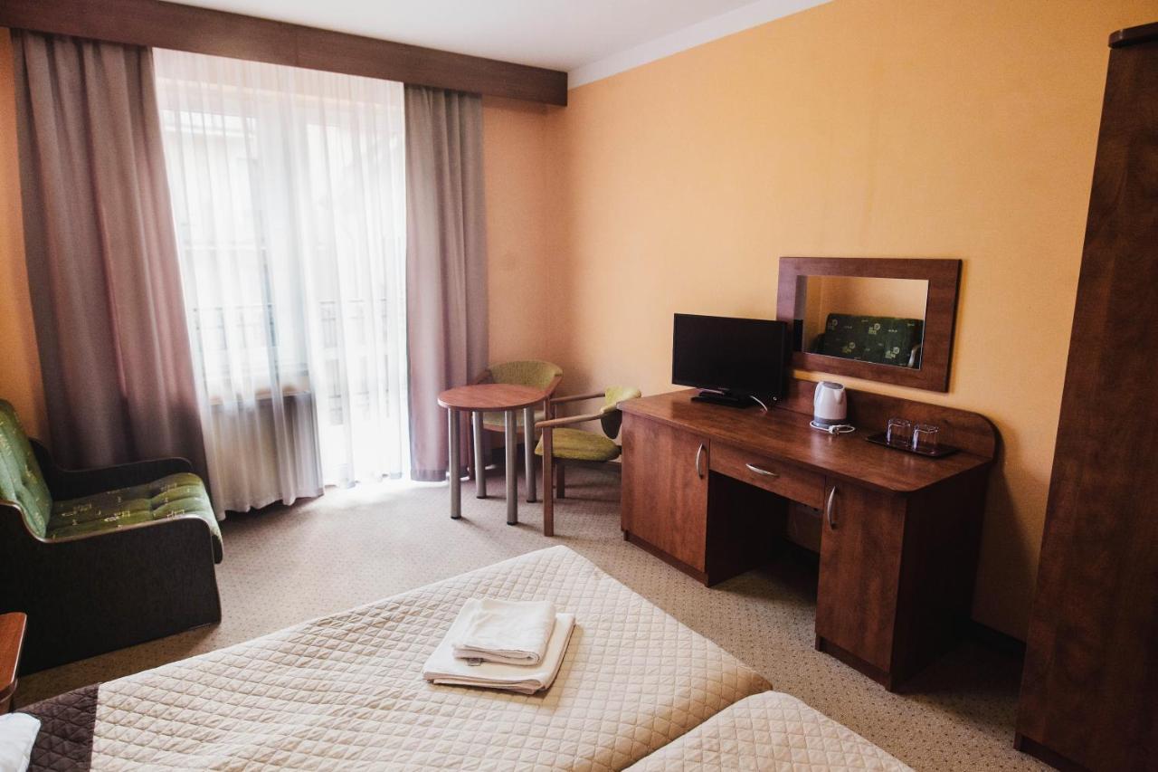 Dw Airen Hotel Trzesacz Bagian luar foto