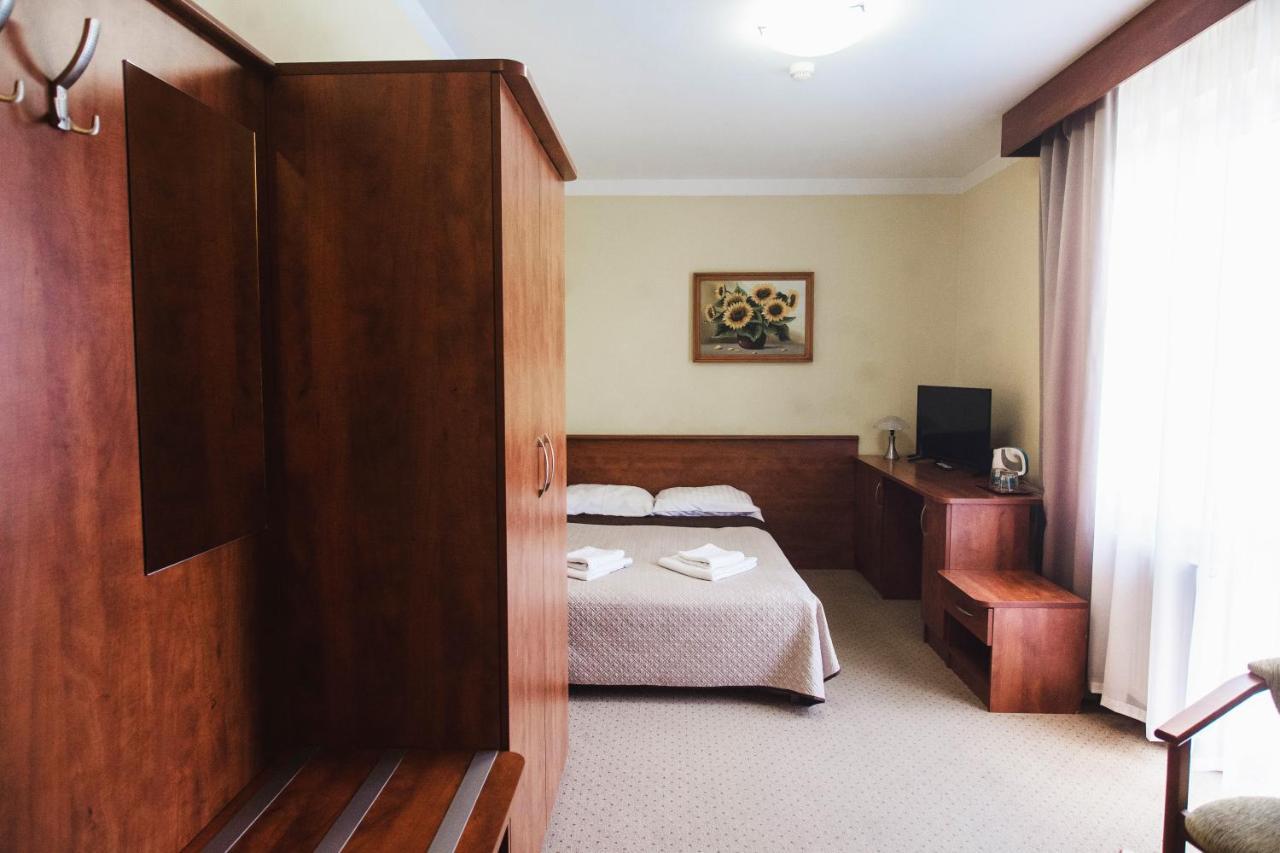 Dw Airen Hotel Trzesacz Bagian luar foto