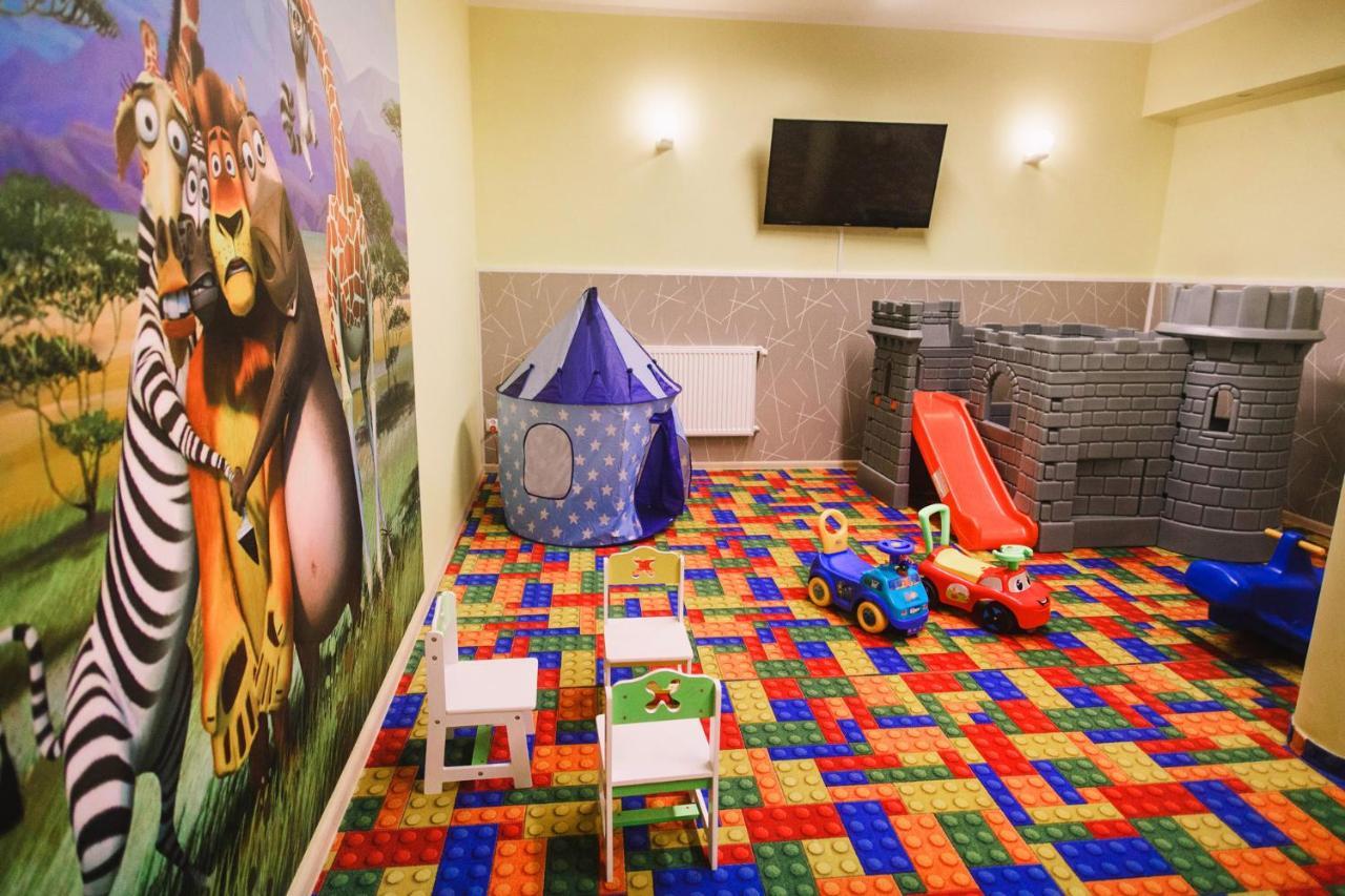 Dw Airen Hotel Trzesacz Bagian luar foto