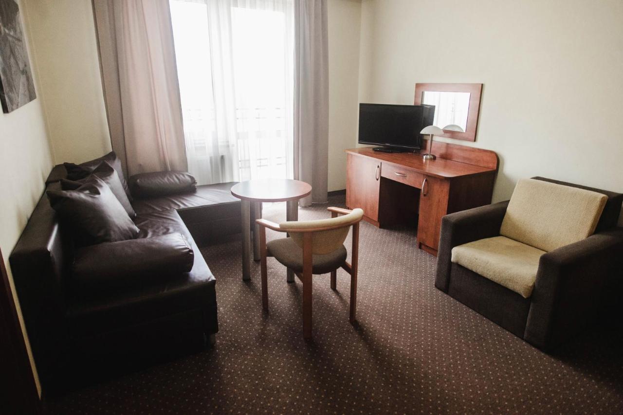 Dw Airen Hotel Trzesacz Bagian luar foto